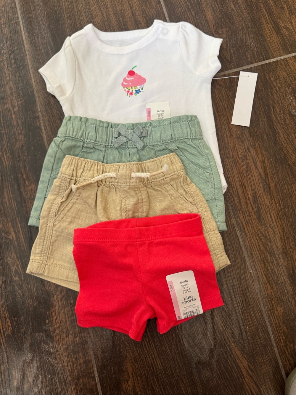 Baby Girl 4-Piece Cupcake Outfit Set Tee & Shorts 0-3M NWT